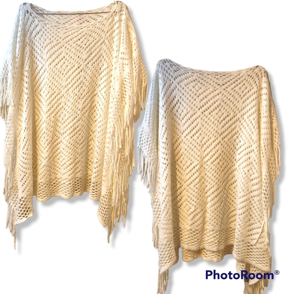 NWT | Crochet Poncho - Picture 1 of 3